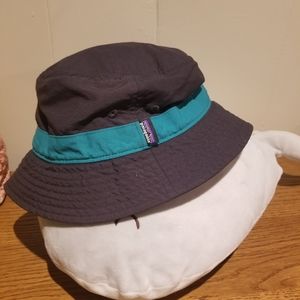 Patagonia bucket hat